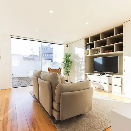 Marques De Pombal Duplex With Terrace By Homing Apartment Lisbon Exterior photo