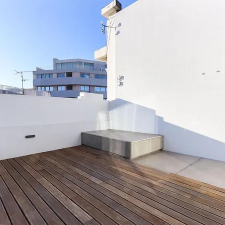 Marques De Pombal Duplex With Terrace By Homing Apartment Lisbon Exterior photo
