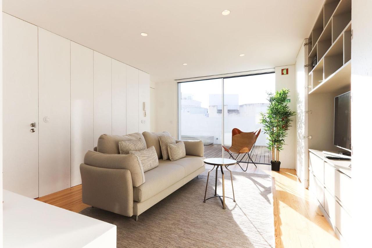 Marques De Pombal Duplex With Terrace By Homing * Lissabon